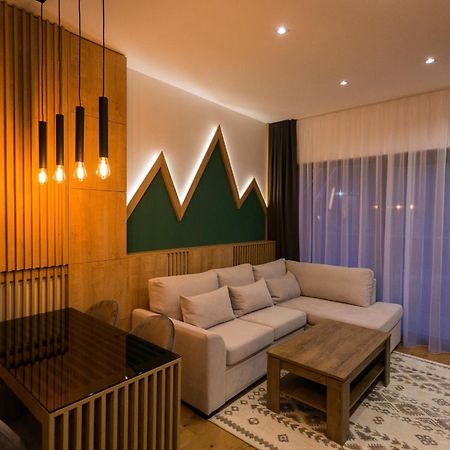 Aparthotel Phoenix Белашница Экстерьер фото