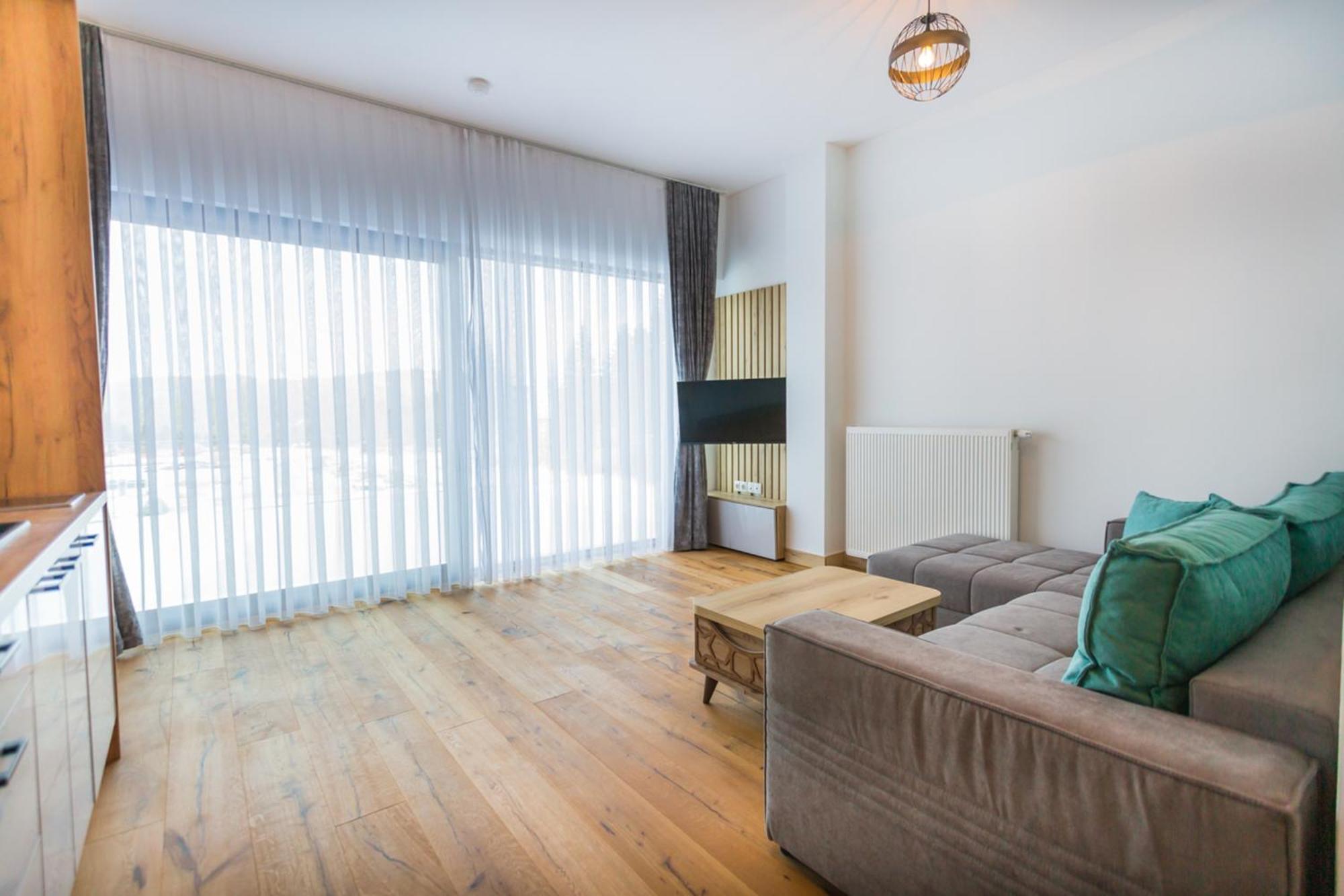 Aparthotel Phoenix Белашница Экстерьер фото