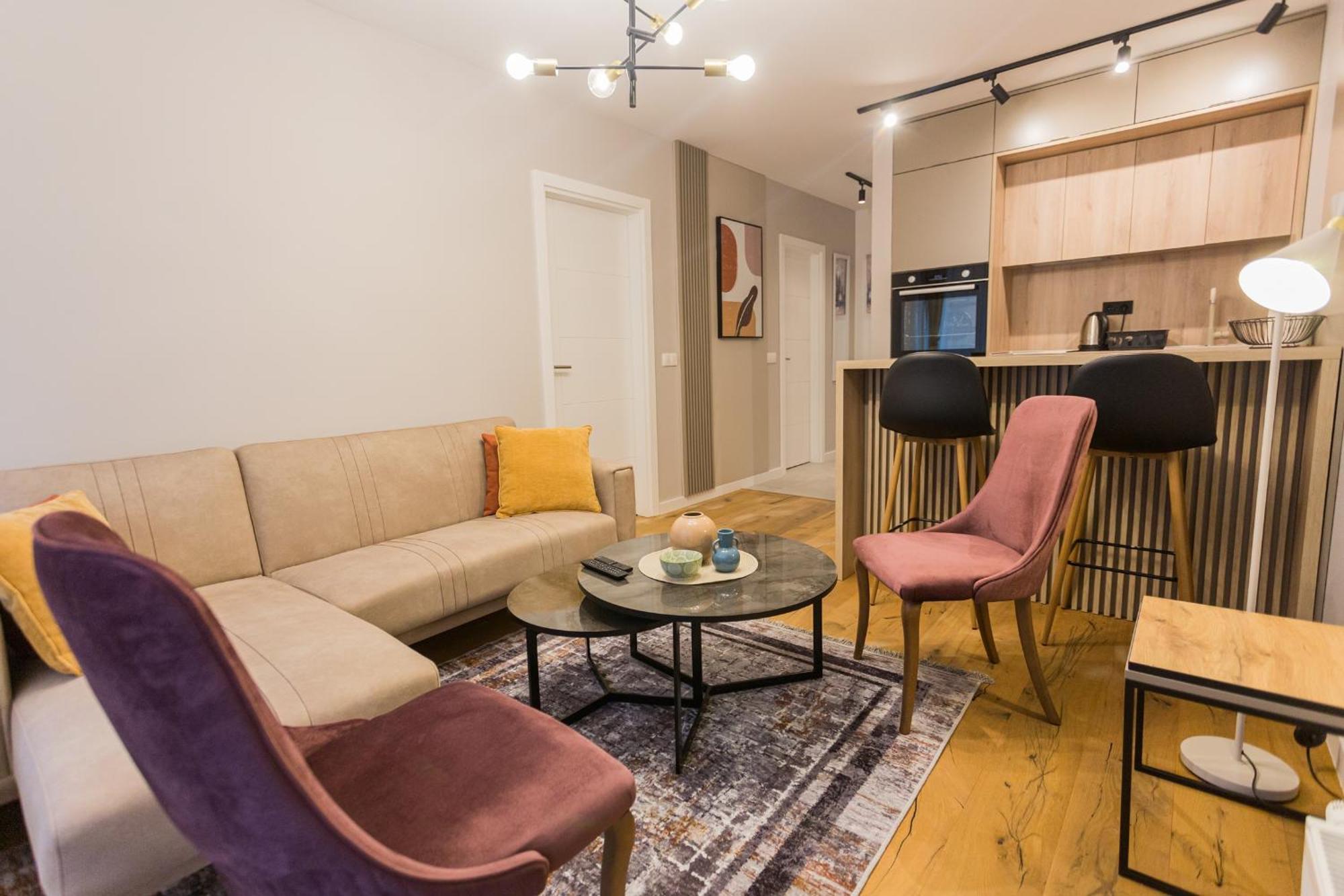Aparthotel Phoenix Белашница Экстерьер фото