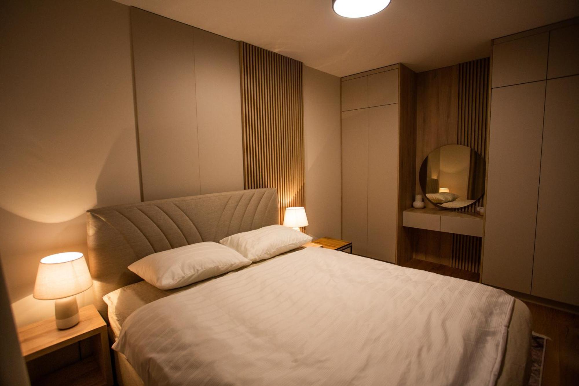 Aparthotel Phoenix Белашница Экстерьер фото