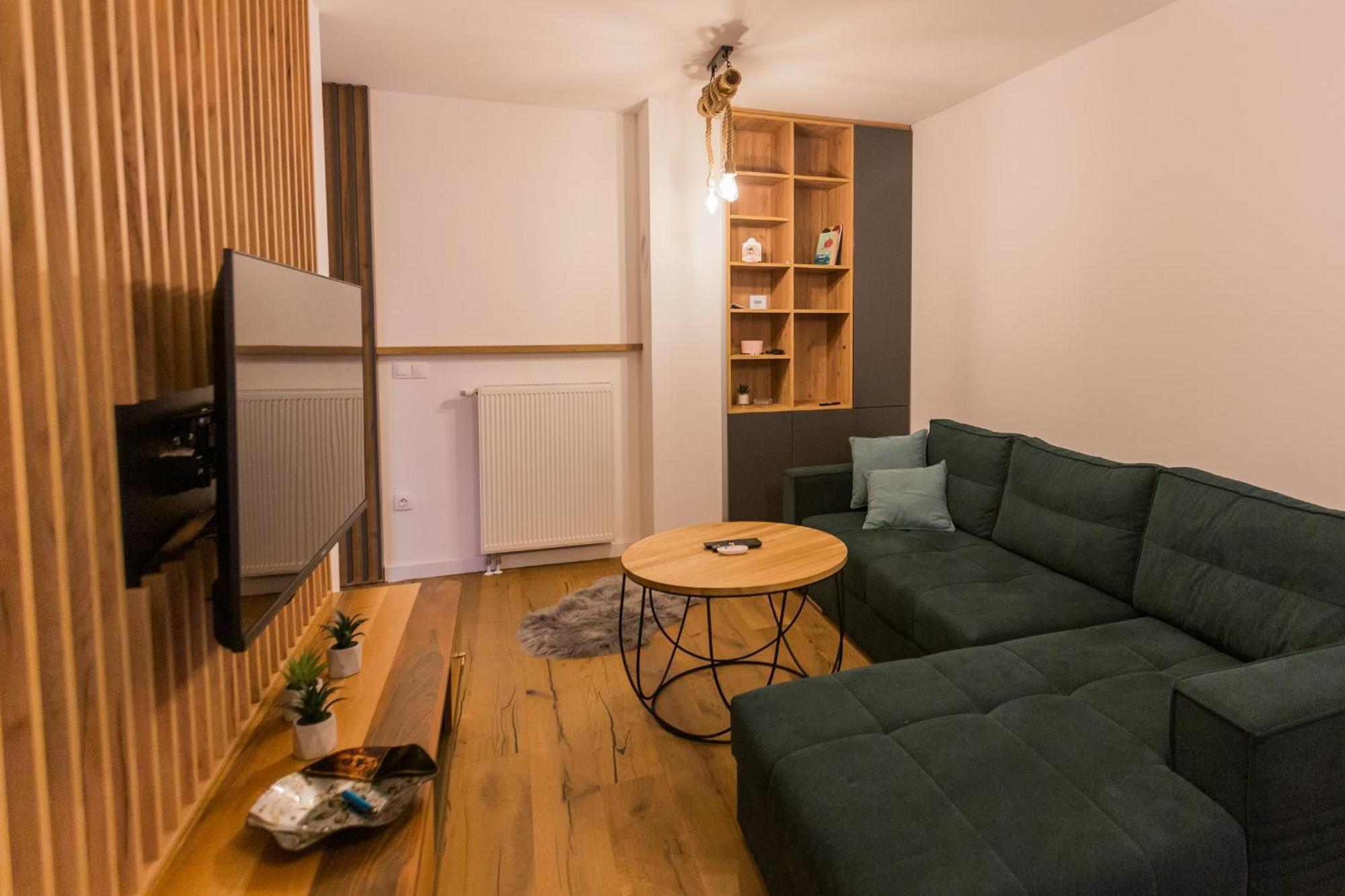 Aparthotel Phoenix Белашница Экстерьер фото
