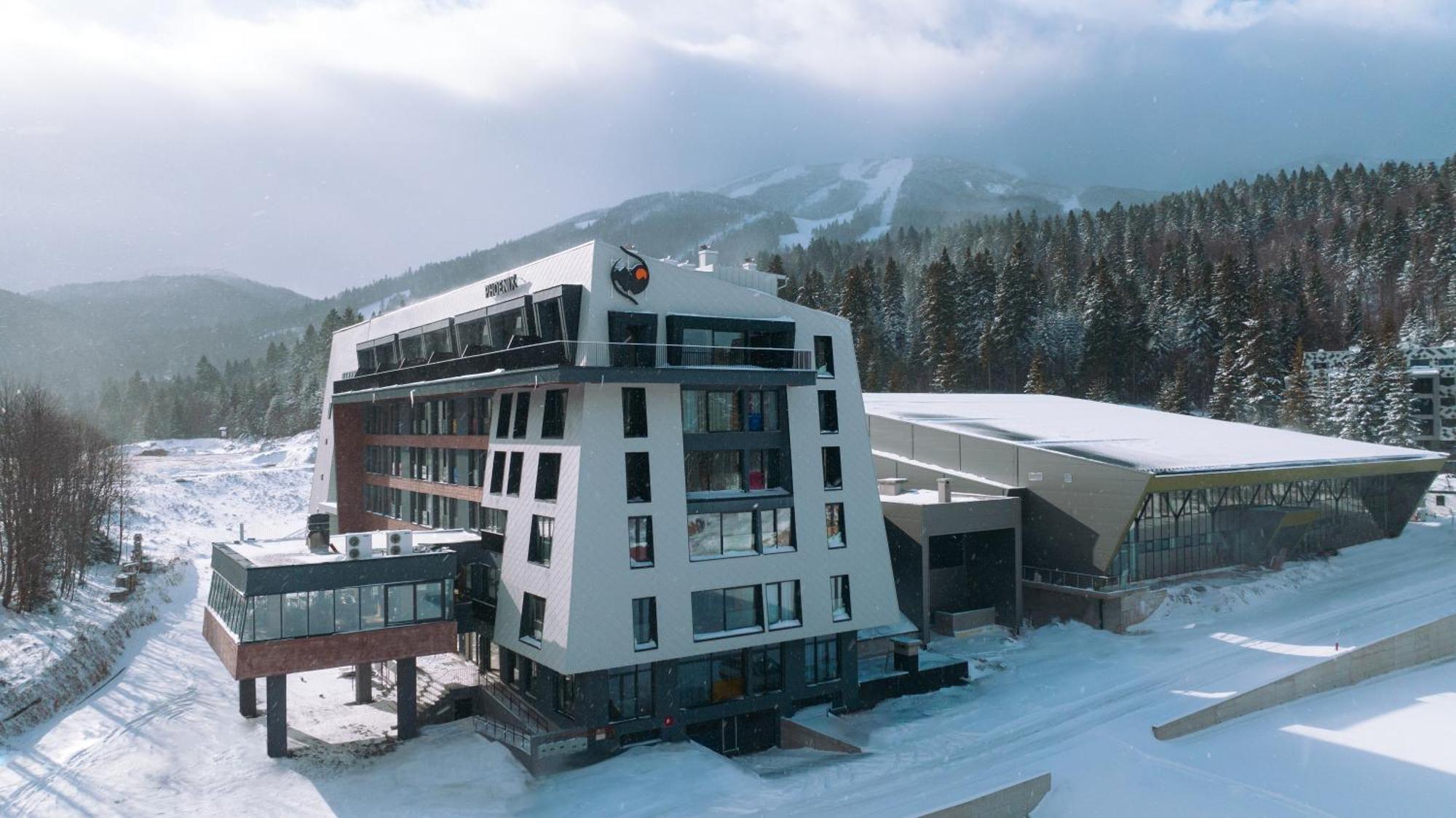Aparthotel Phoenix Белашница Экстерьер фото