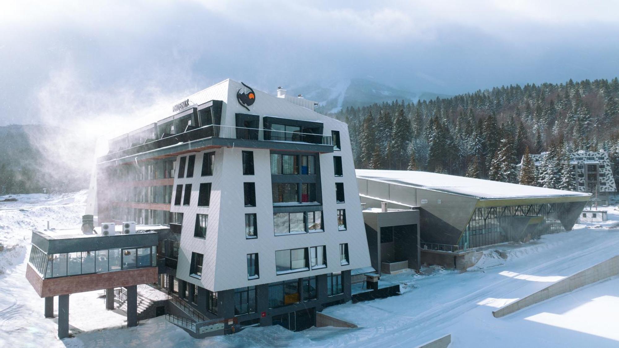 Aparthotel Phoenix Белашница Экстерьер фото